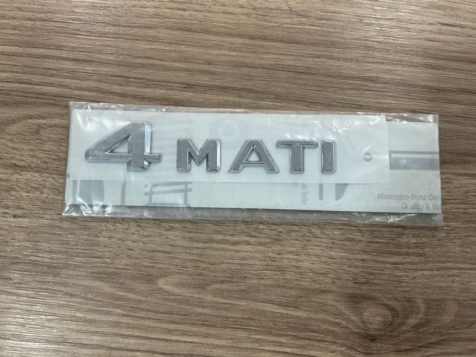 A2208171015 MERCEDES W117 W166 W204 W207 W212 W216 W218 W220 W222 W253 4 MATİC YAZISI ÇIKMA ORJİNAL