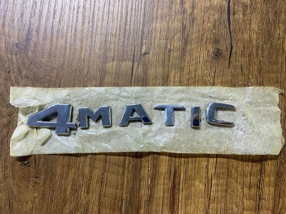 A2208171015 MERCEDES W117 W166 W204 W207 W212 W216 W218 W220 W222 W253 4 MATİC YAZISI ÇIKMA ORJİNAL