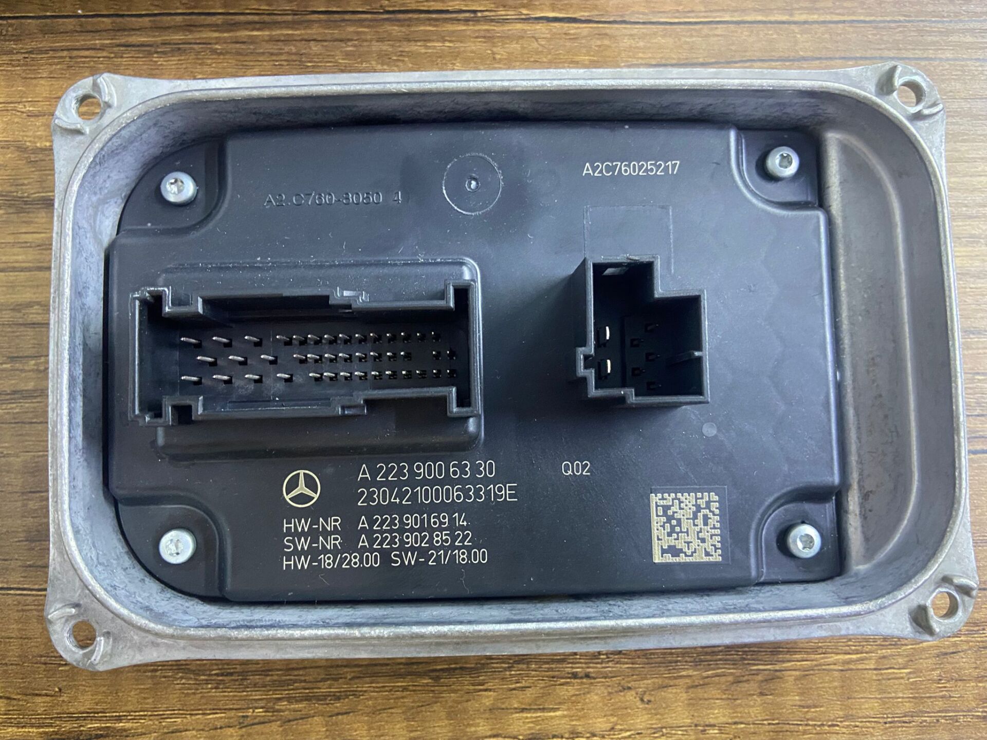 A2239006330 MERCEDES W206 W214 W232 W236 W295 FAR BEYNİ ÇIKMA ORJİNAL