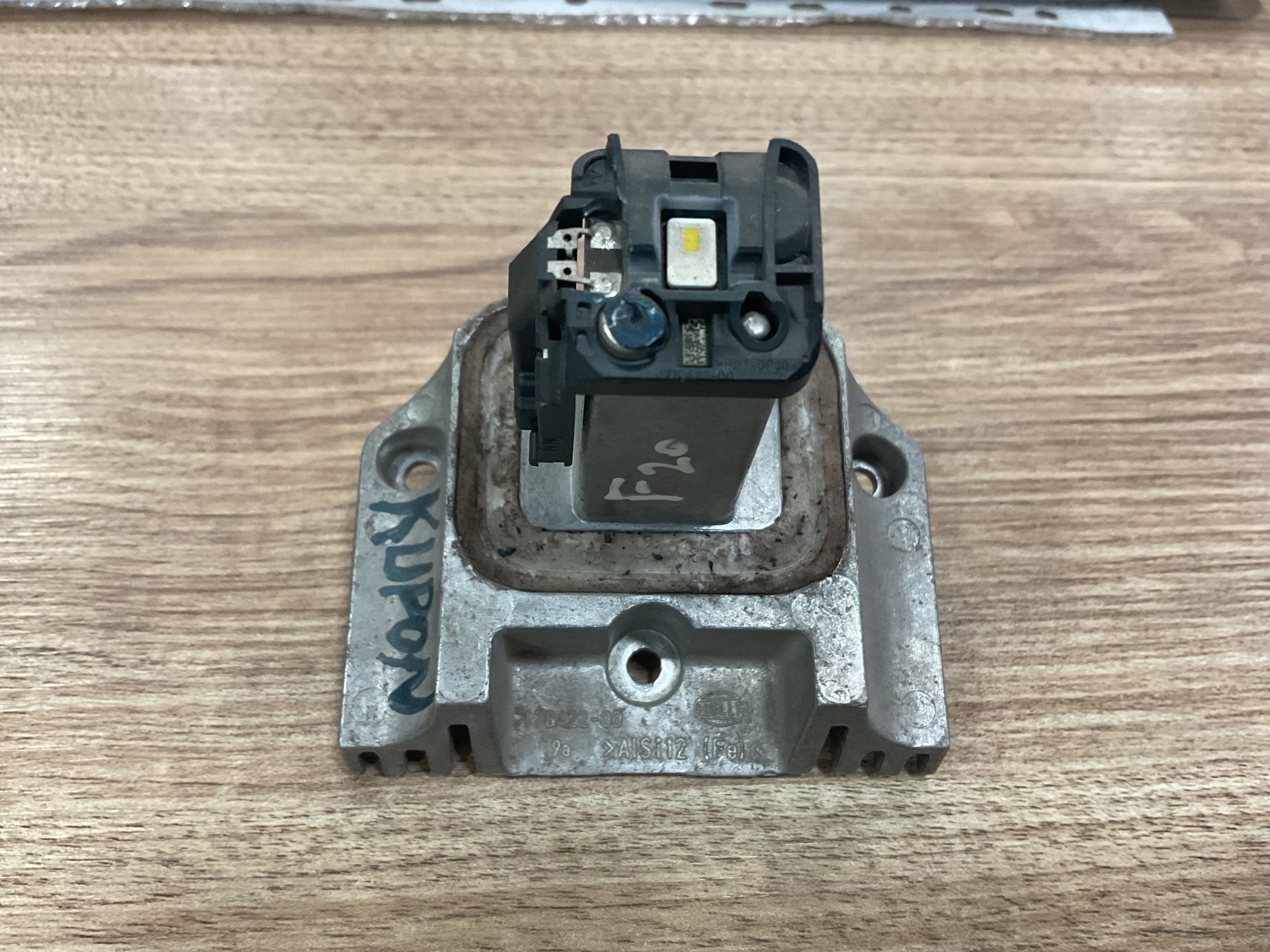 63117296905 7296905 BMW F20 F21 FAR ALT LED BEYNİ ÇIKMA ORJİNAL