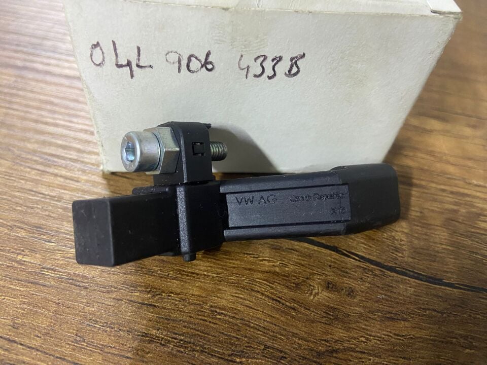 04L906433B VOLKSWAGEN AUDİ SKODA SEAT KRANK SENSÖRÜ SIFIR ORJİNAL