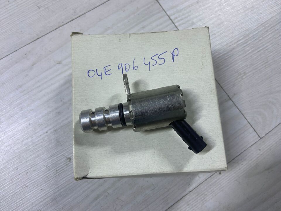 04E906455P SEAT LEON SKODA VOLKSWAGEN YAĞ KUMANDA VALFİ SIFIR ORJİNAL
