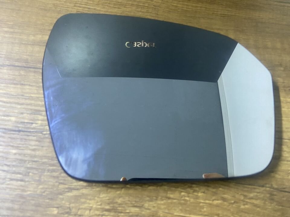 LR025225 RANGE ROVER EVOQUE KARARTMALI ISITMALI SAĞ AYNA CAMI ÇIKMA ORJİNAL