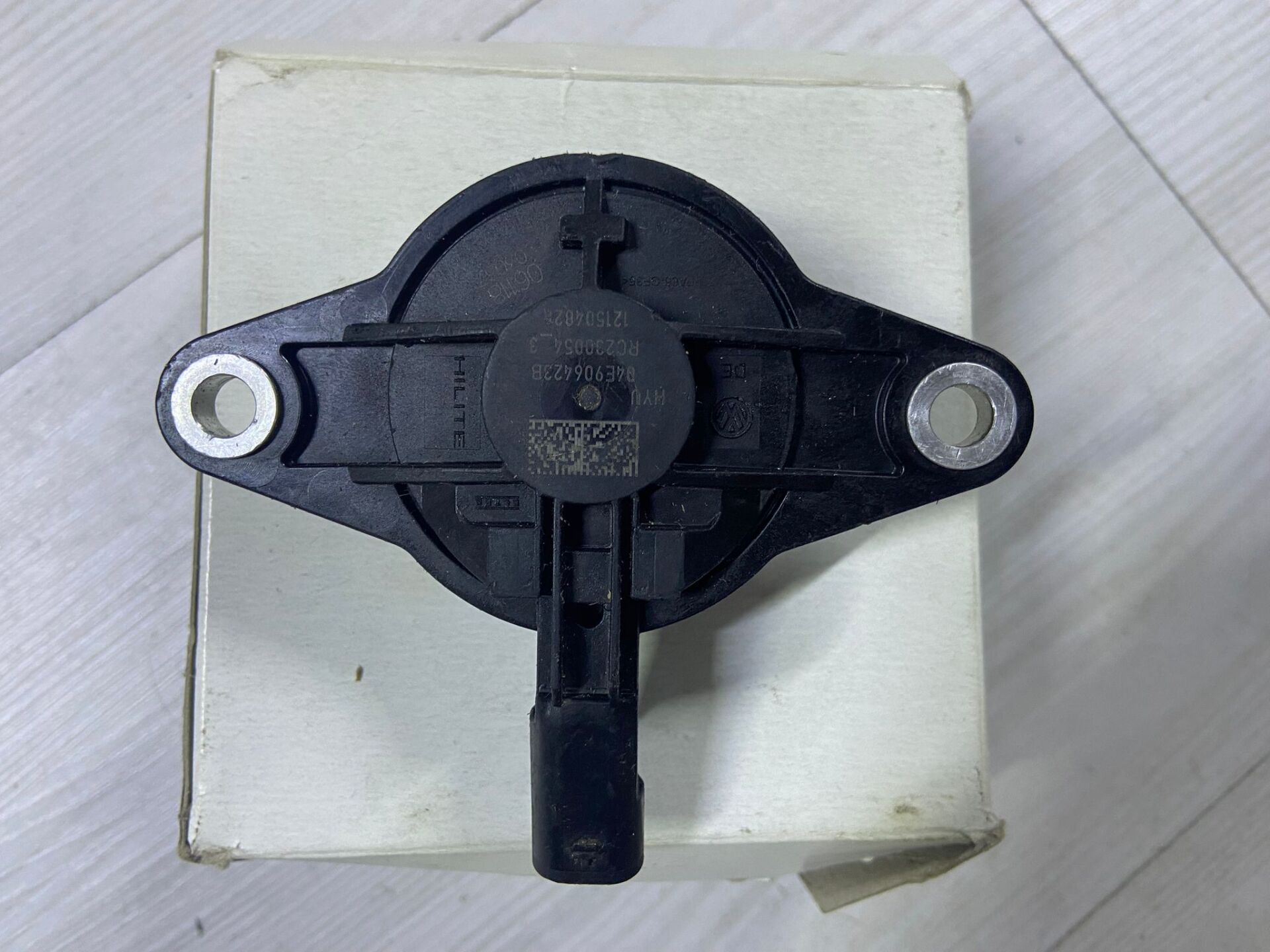 04E906423B VW GOLF T-ROC 1.5 TSİ MOTOR SELONOİD SENSÖRÜ SIFIR