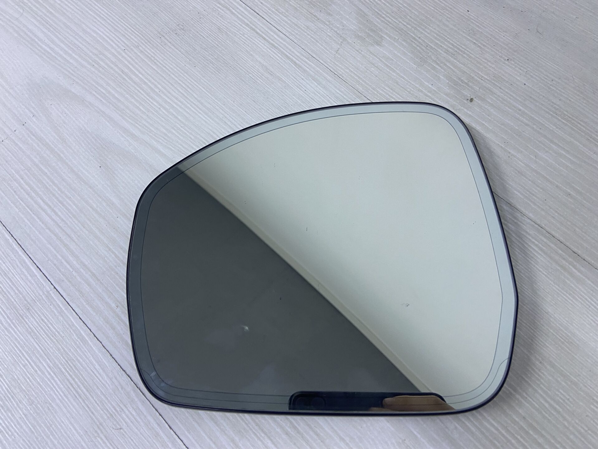 LR035046 RANFE ROVER VOGUE SPORT DİSCOVERY SOL KARARTMALI ISITMALI ÇIKMA ORJİNAL