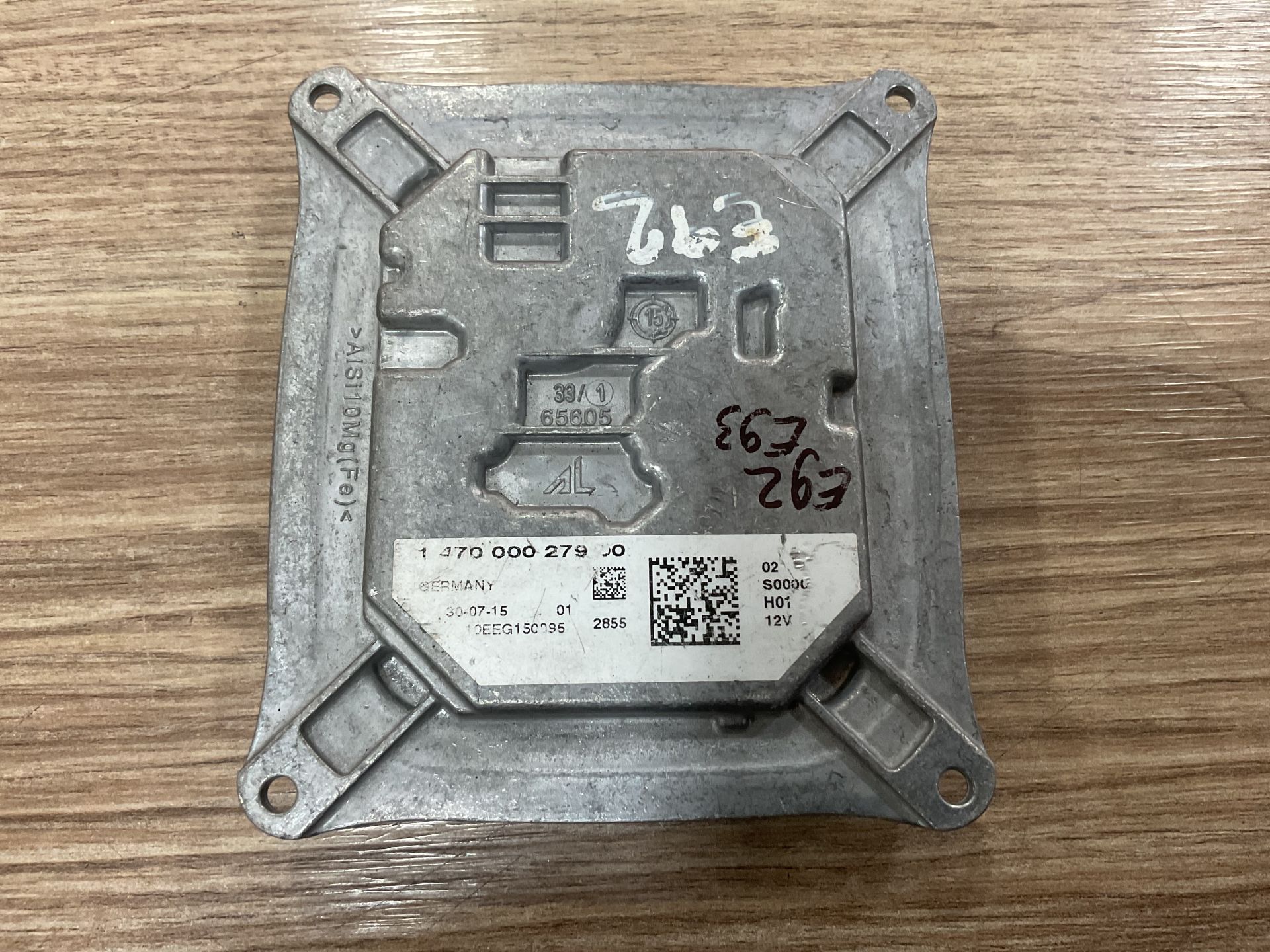1470000279 BMW E92 E93 XENON BEYNİ ÇIKMA ORJİNAL