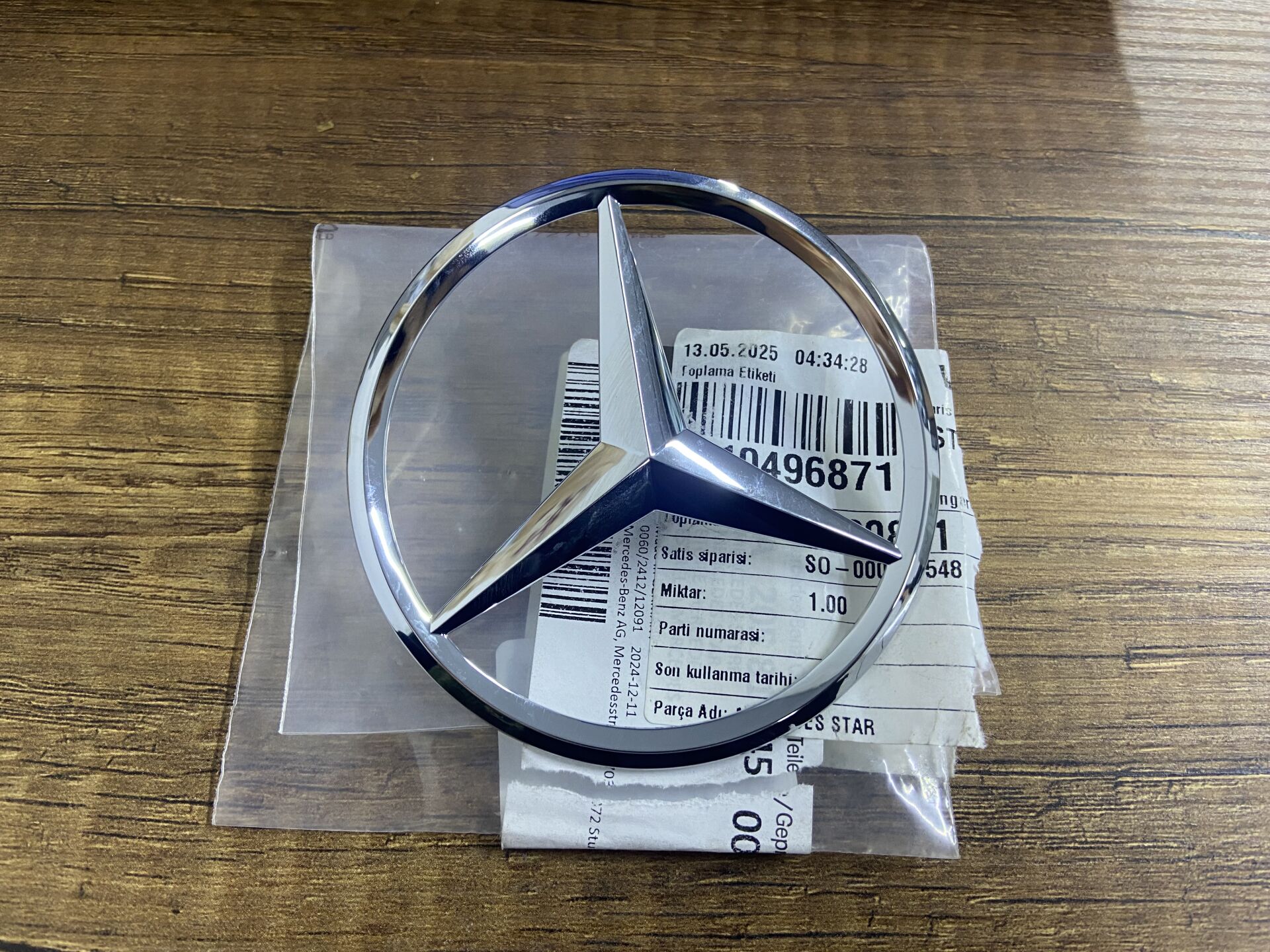 A2058174500 MERCEDES W205 C180 C200 BAGAJ YILDIZ LOGO SIFIR ORJİNAL
