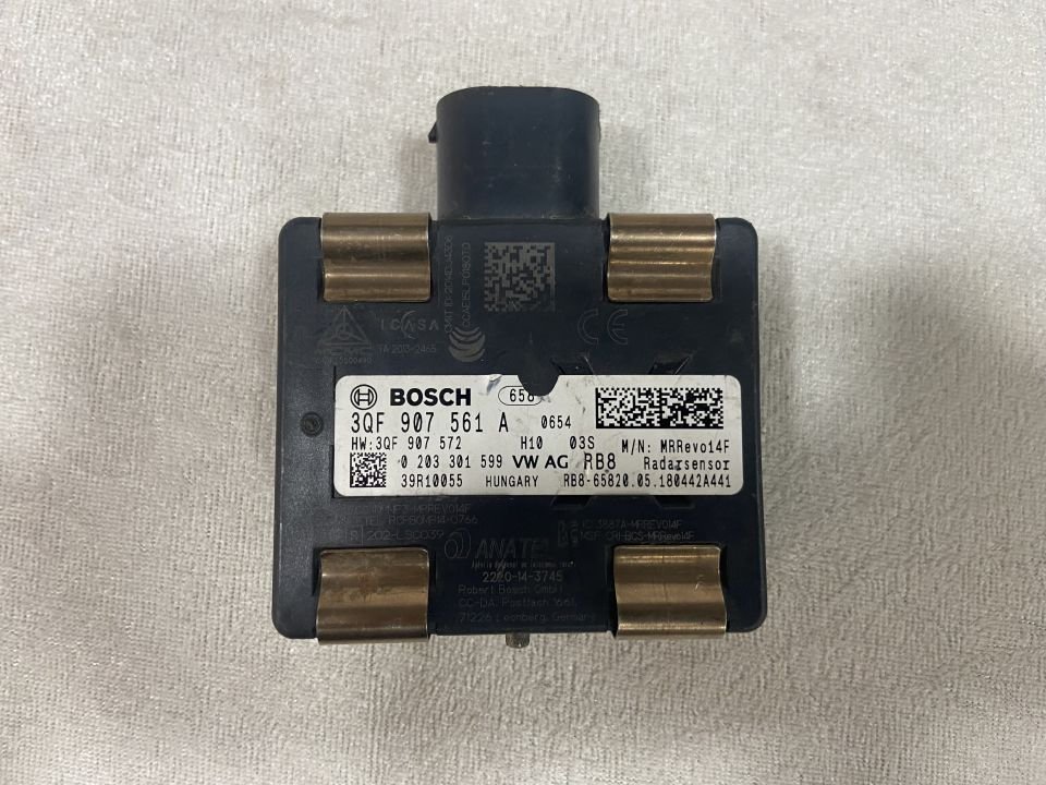 3QF907561A WOLKSWAGEN SKODA RADAR BEYNİ ÇIKMA ORJİNAL
