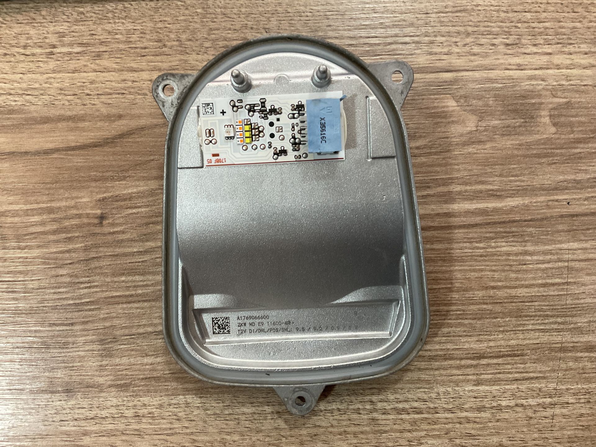 A1769066600 MERCEDES CLA A180 A200 SAĞ FAR LED BEYNİ ÇIKMA ORJİNAL