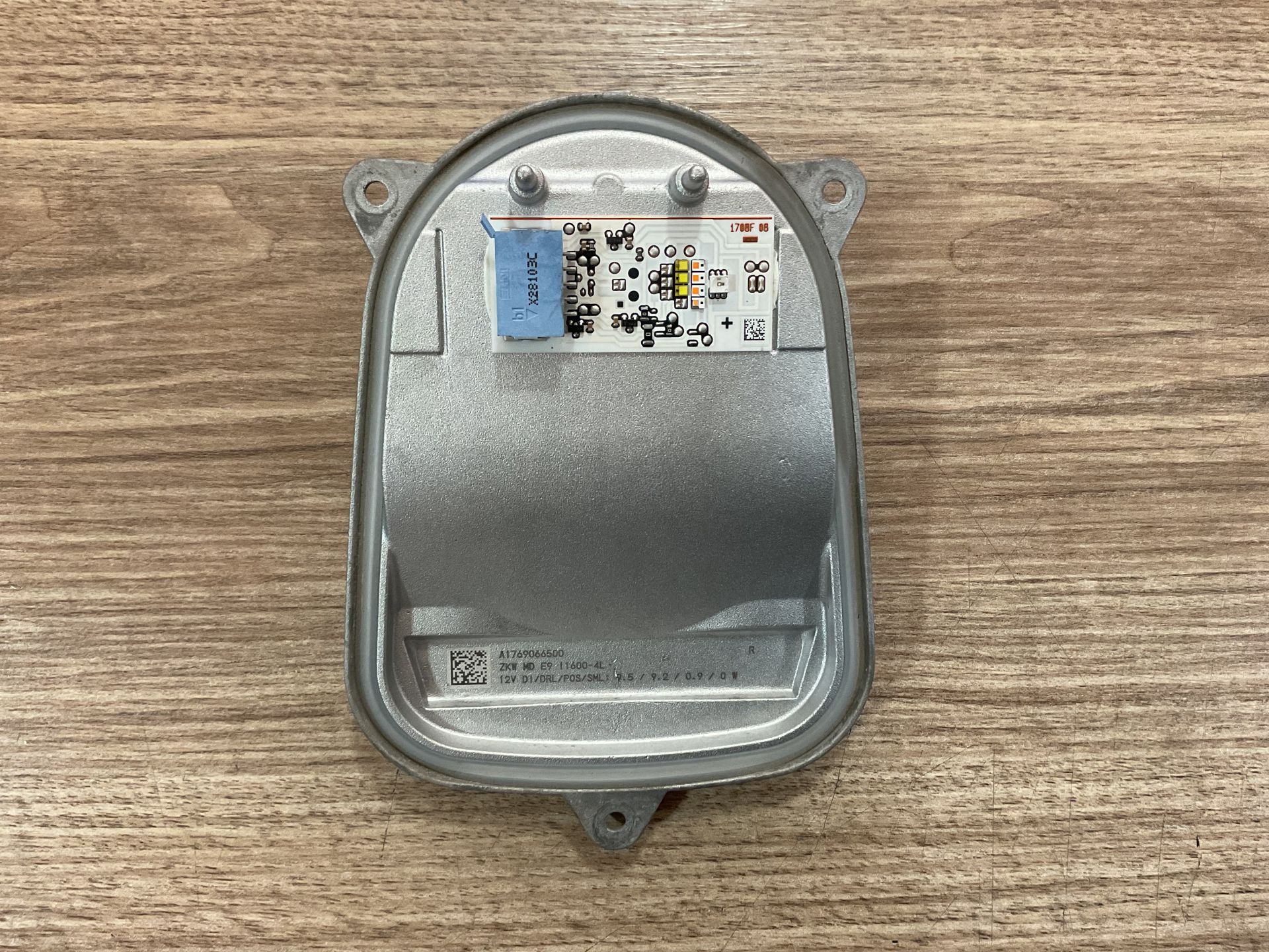 A1769066500 MERCEDES W117 W176 FAR SOL LED BEYNİ ÇIKMA ORJİNAL