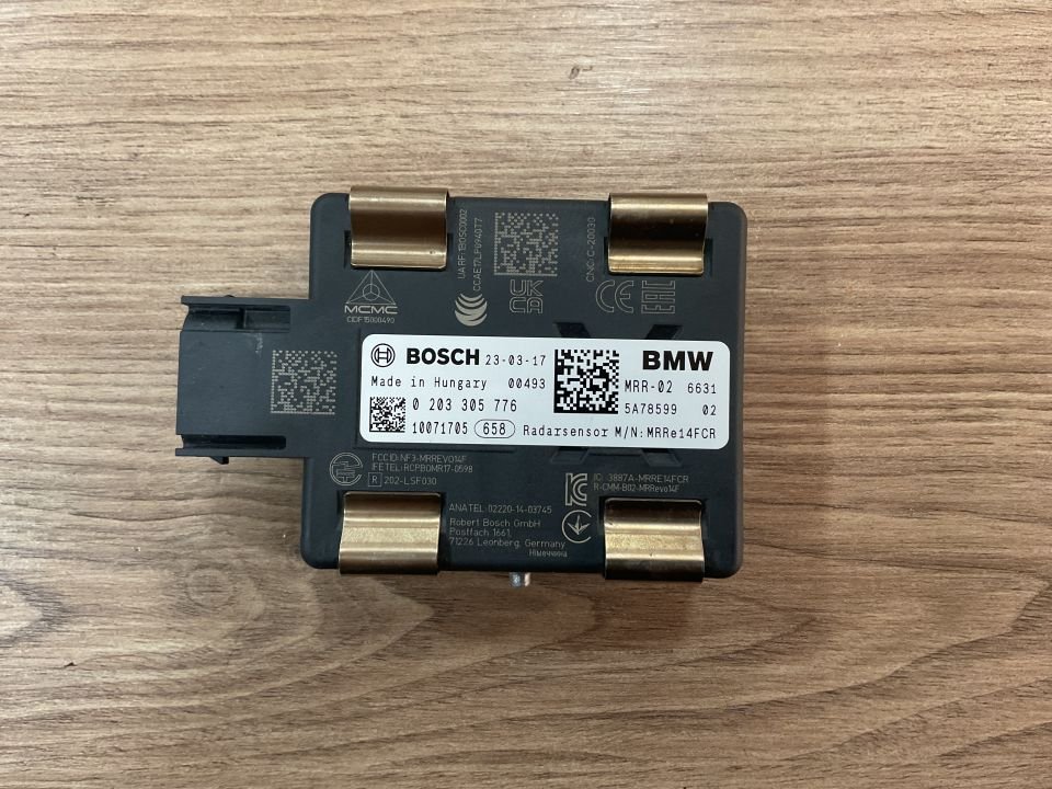 66315A78599 5A78599 BMW F39 X2 F40 1 SERİSİ F44 2 SERİSİ G01  X3 G11 7 SERİSİ G20 3 SERİSİ G22 4 SERİSİ  G30 5 SERİSİ ÖN RADAR SENSÖRÜ ÇIKMA ORJİNAL
