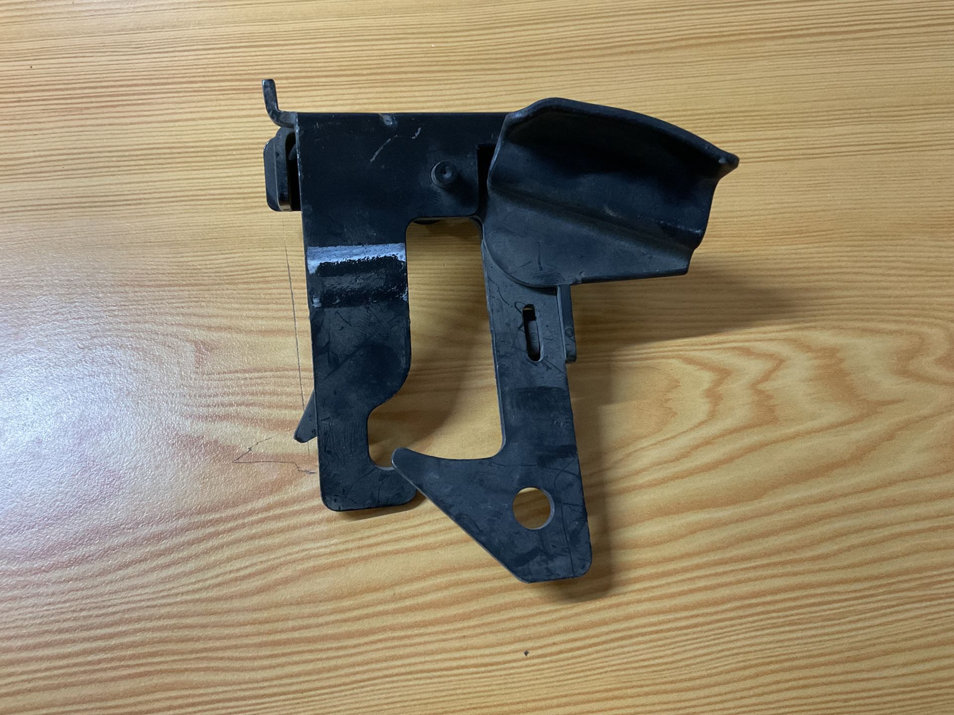 A2128800064 MERCEDES W212 ÜST KAPUT KİLİDİ ÇIKMA ORJİNAL