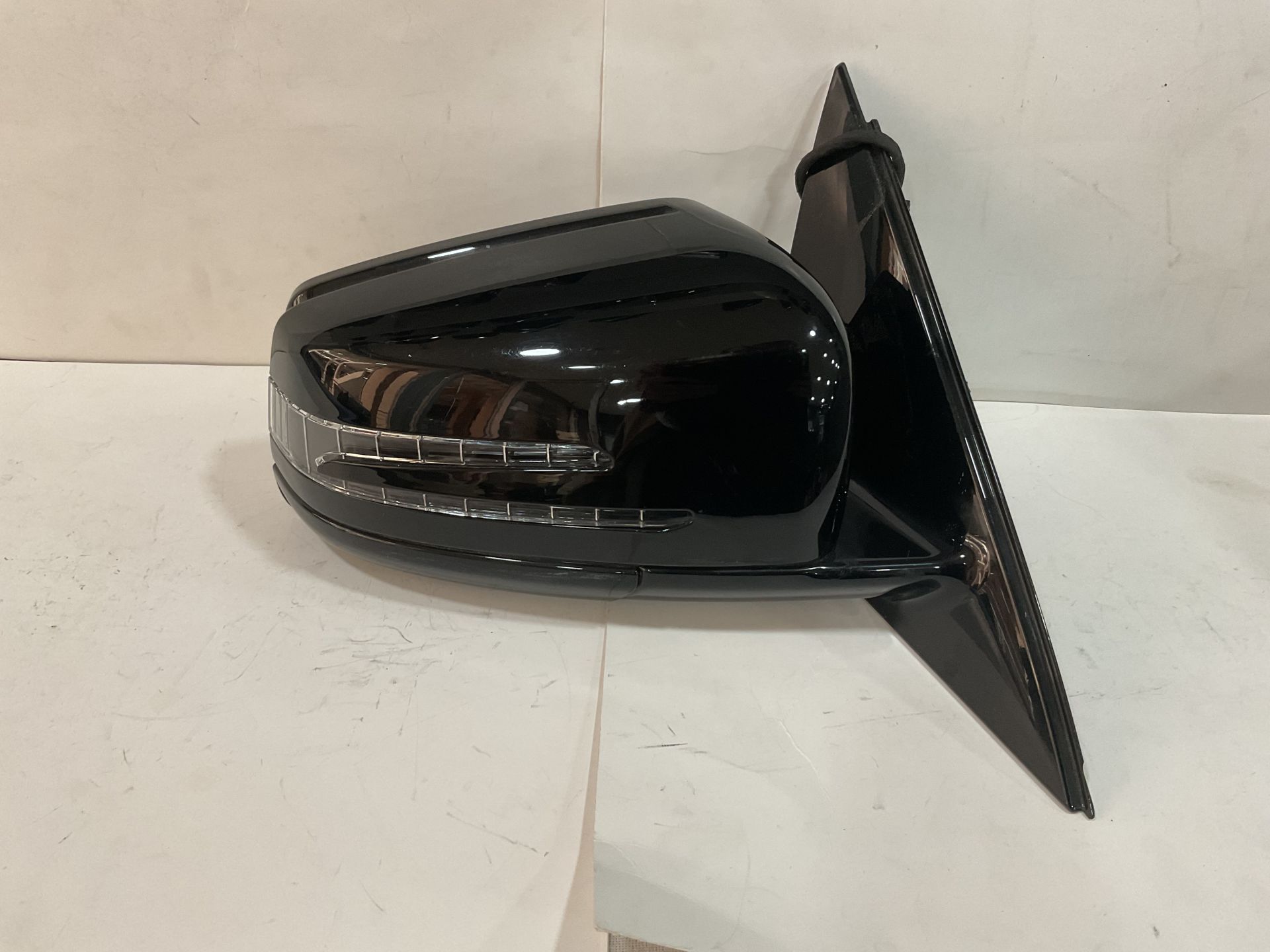 A2128100616 MERCEDES E200 E180 W212 E SAĞ AYNA ÇIKMA ORJİNAL