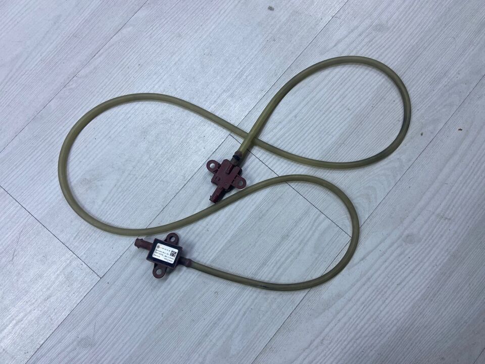 A2059059000 MERCEDES W205 C DARBE SENSÖRÜ SERUM HORTUMLU ÇIKMA ORJİNAL