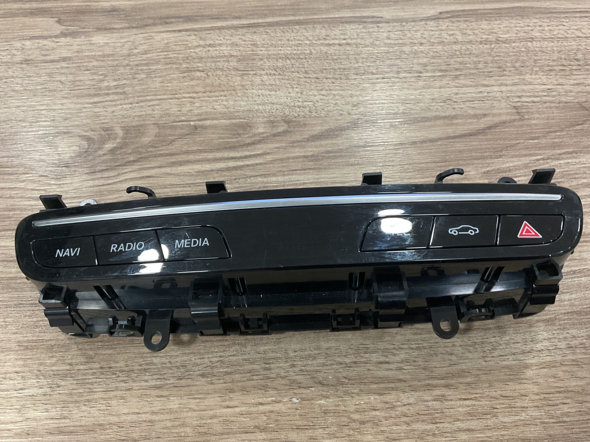 A2059056011 MERCEDES W205 W253 DÖRTLÜ DÜĞME GRUBU ÇIKMA ORJİNAL