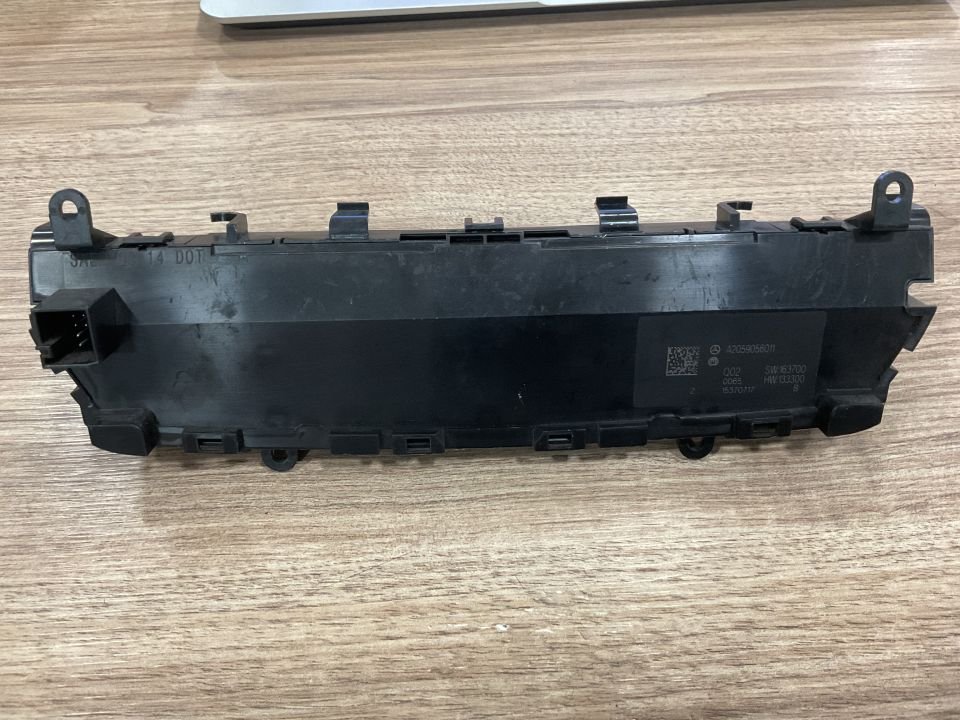 A2059056011 MERCEDES W205 W253 DÖRTLÜ DÜĞME GRUBU ÇIKMA ORJİNAL