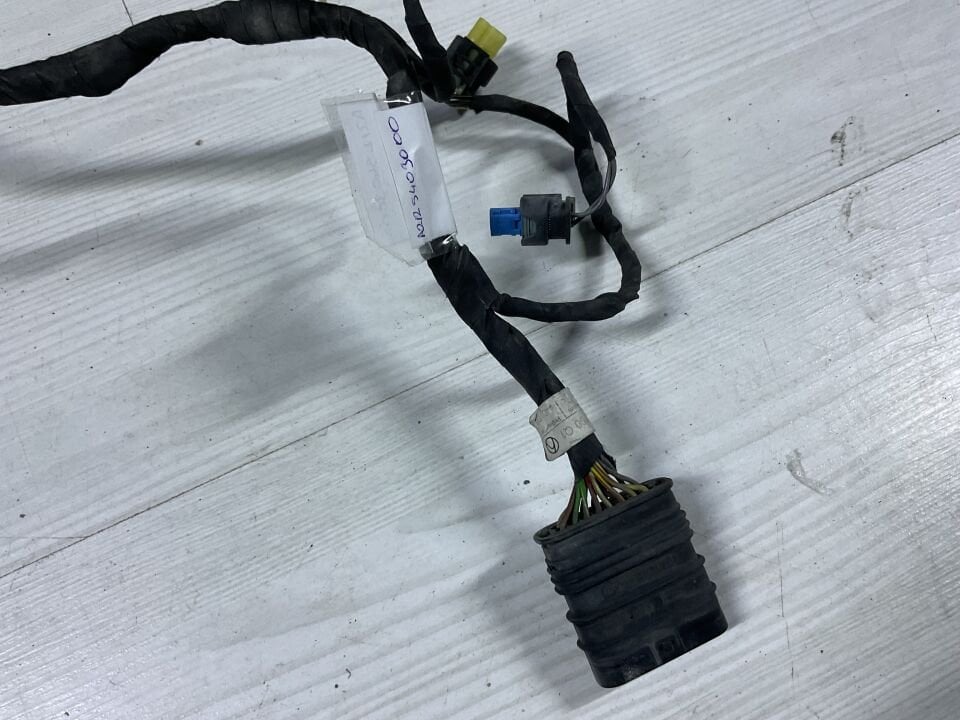 A2125403000 MERCEDES W212 ÖN PARK SENSÖR TESİSATI ÇIKMA ORJİNAL