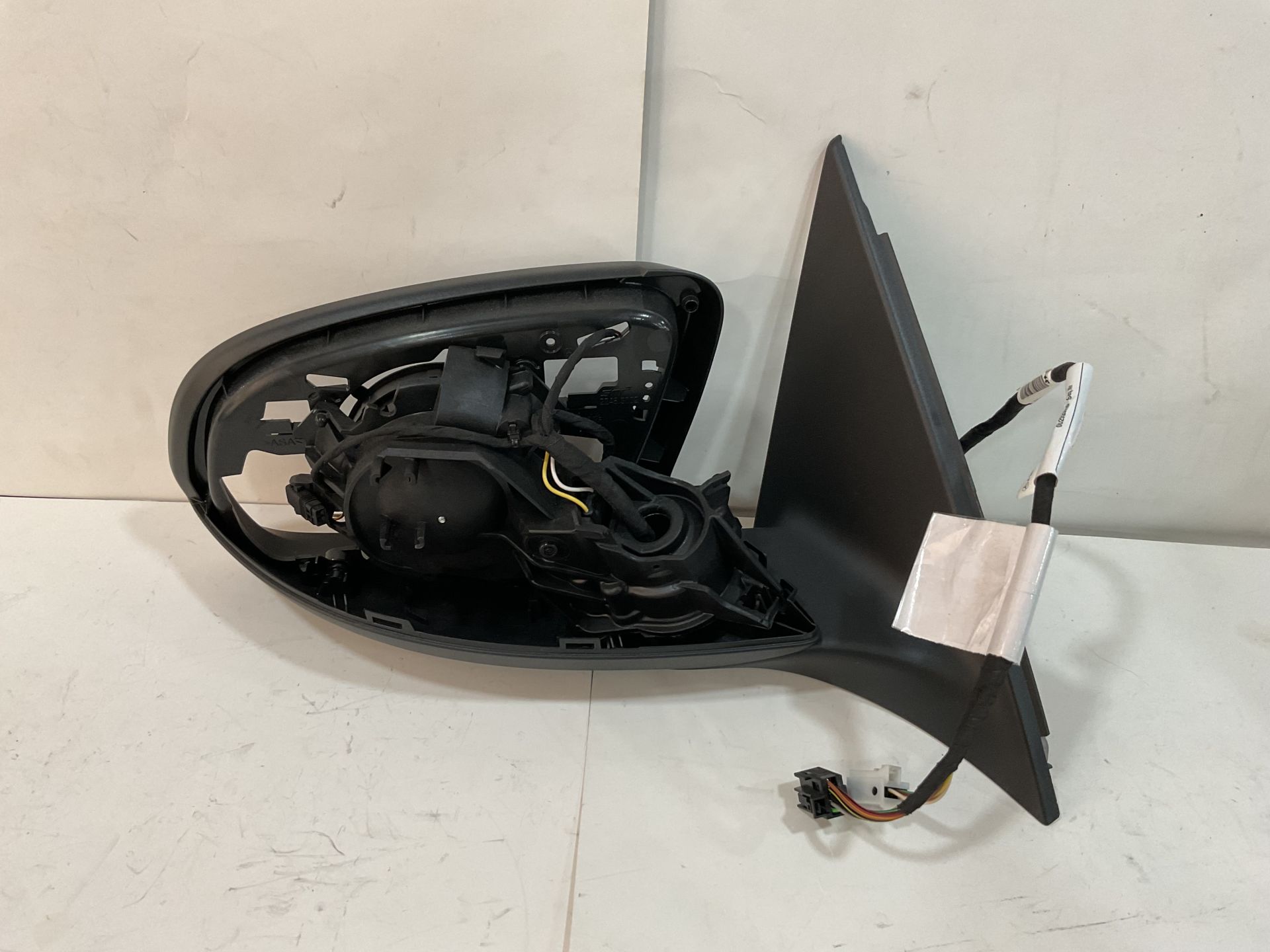 A2478102408 MERCEDES W247 GLB SAĞ AYNA GÖVDESİ SIFIR ORJİNAL