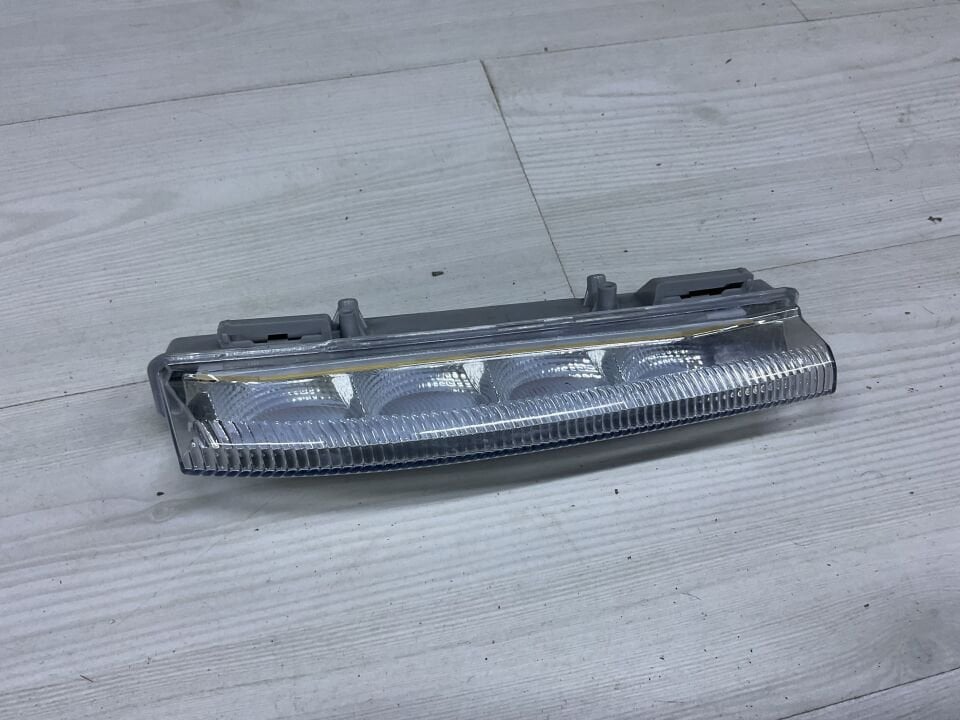 A2049069000 MERCEDES W204 C180 C200 SAĞ SİS FARI SIFIR YS