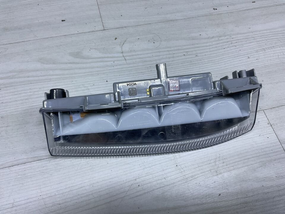 A2049069000 MERCEDES W204 C180 C200 SAĞ SİS FARI SIFIR YS