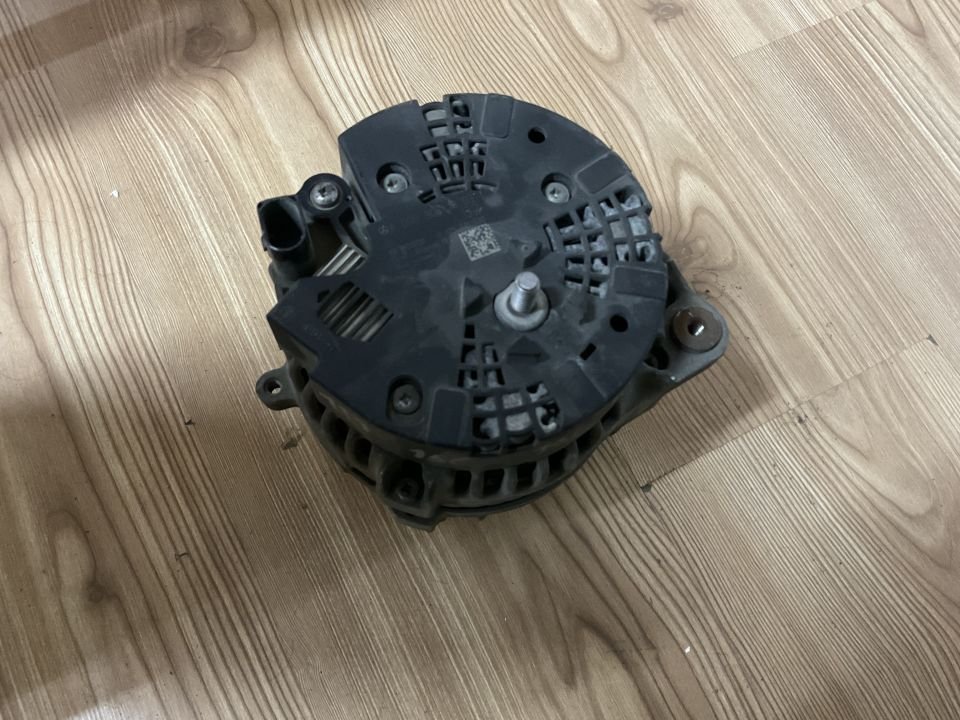 A0009061903 MERCEDES W176 W246 ŞARJ DİNAMOSU ÇIKMA ORJİNAL