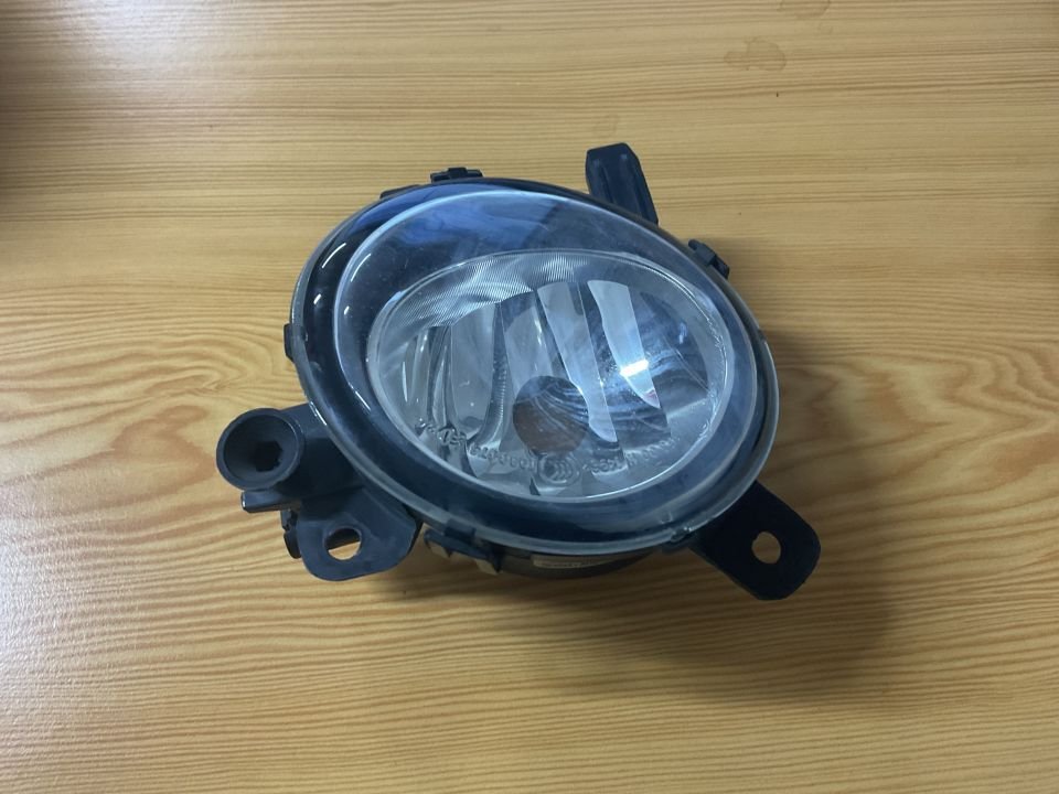 63177248912 7248912 BMW F20 F32 F36 SAĞ SİS FARI ÇIKMA ORJİNAL