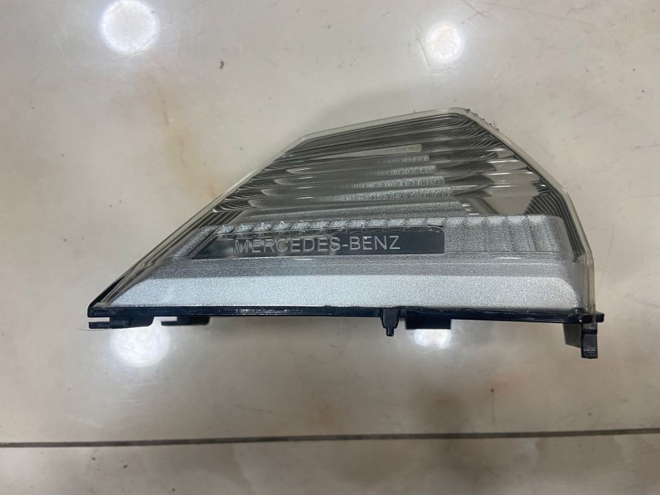 A4639067000 MERCEDES W463 W465 SAĞ SİNYAL ÇIKMA ORJİNAL
