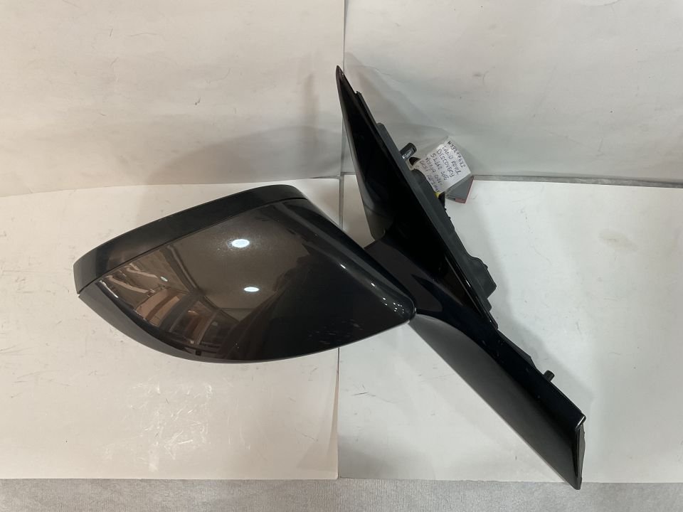 HY32-17683 LAND ROVER DISCOVERY 5 L462 SAĞ AYNA GÖVDESİ KATLANIR ÇIKMA ORJİNAL