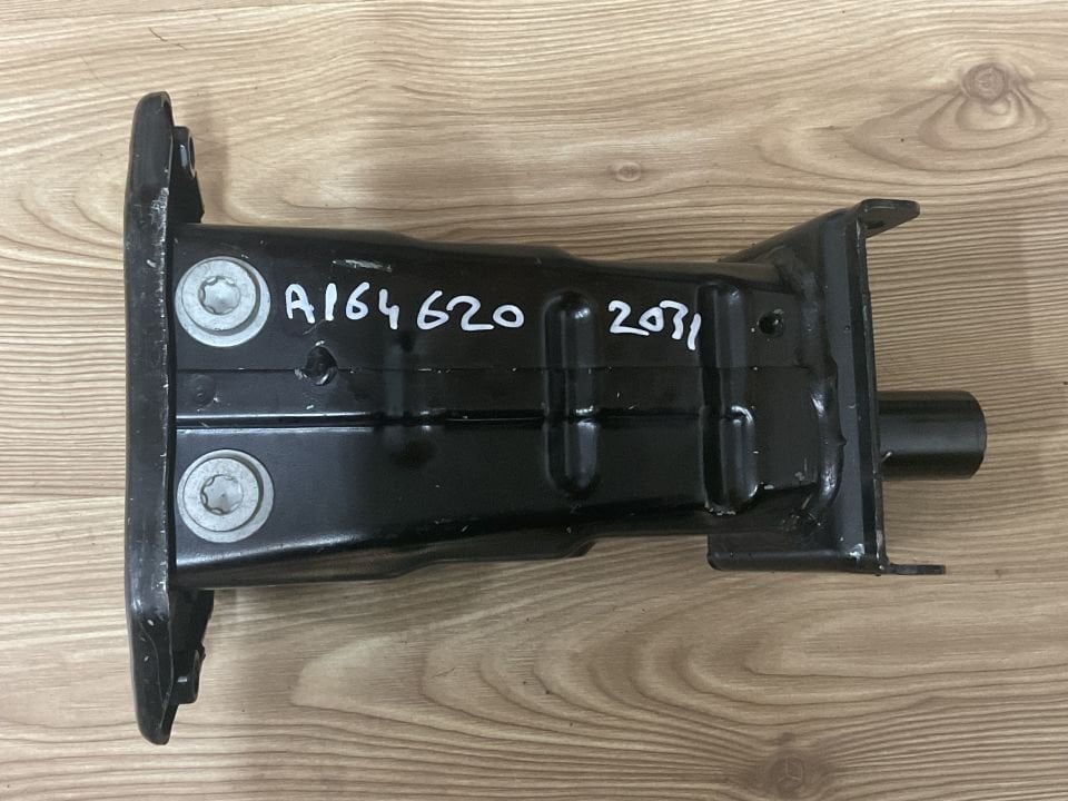 A1646202031 MERCEDES W164 ÖN SAĞ TAMPON AYAĞI ÇIKMA ORJİNAL