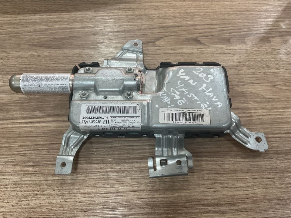 A2038602605 MERCEDES W203 SAĞ ÖN KAPI HAVA YASTIĞI ÇIKMA ORJİNAL