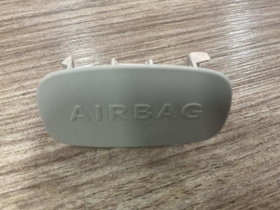 A2136920021 MERCEDES W213 ÖN CAM DİREK AIRBAG YAZISI SIFIR ORJİNAL