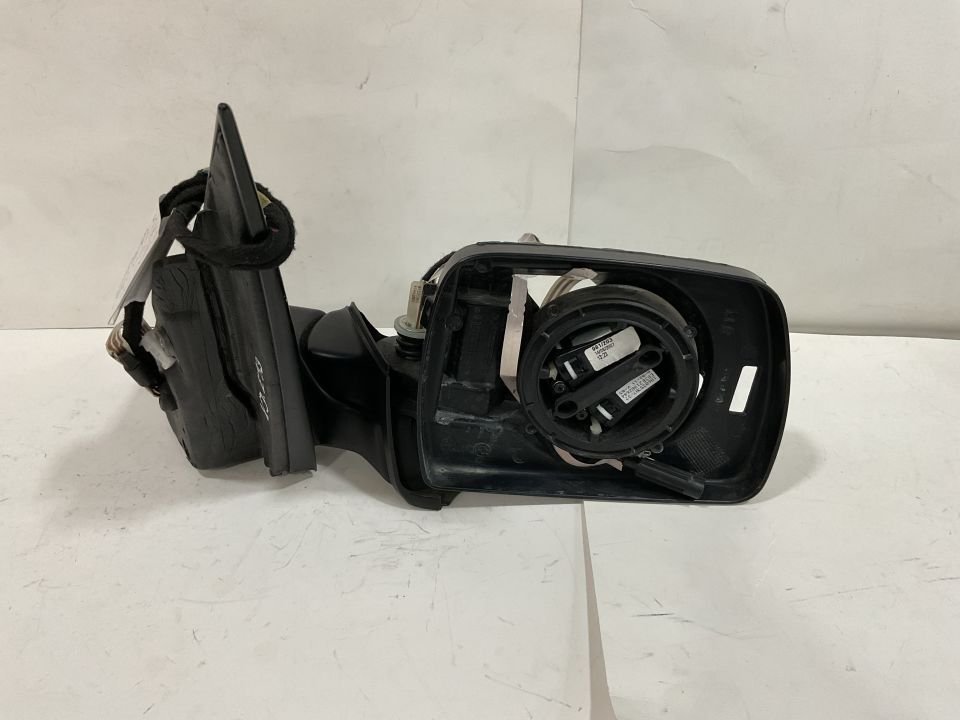 51163412652 3412652 BMW X3 E83 SOL AYNA GÖVDESİ ÇIKMA ORJİNAL