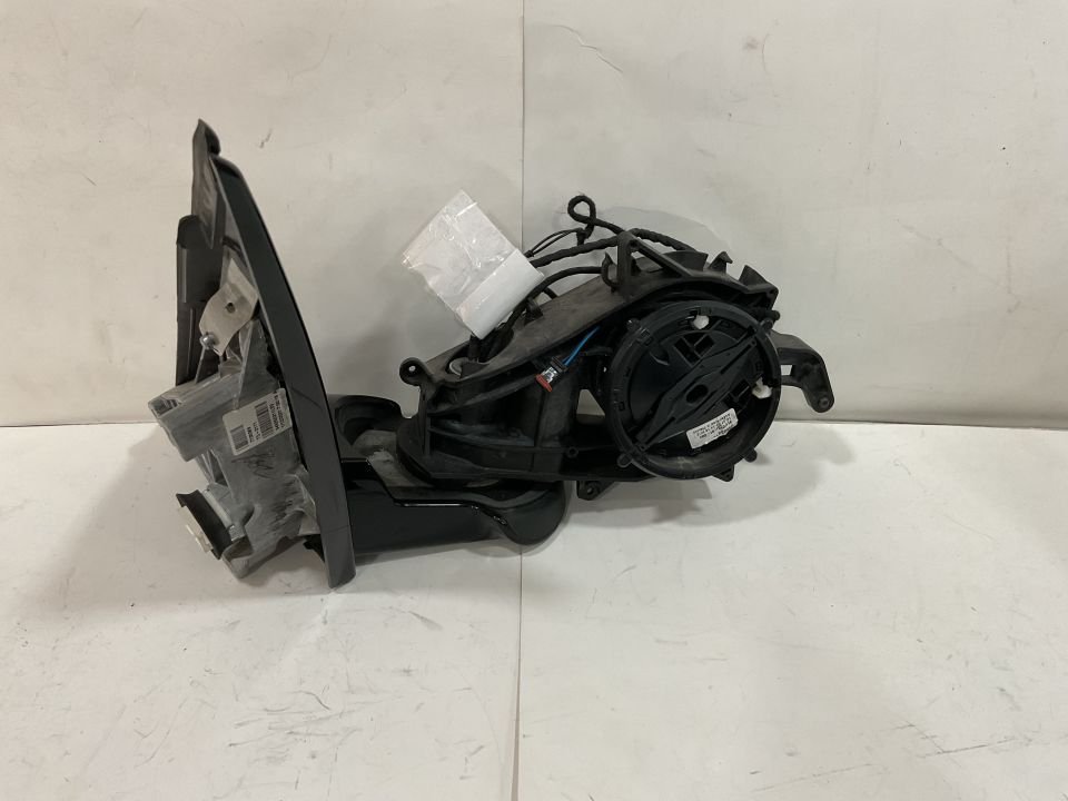 67137442814 7442814 BMW U10 X2 SAĞ AYNA GÖVDESİ ÇIKMA ORJİNAL