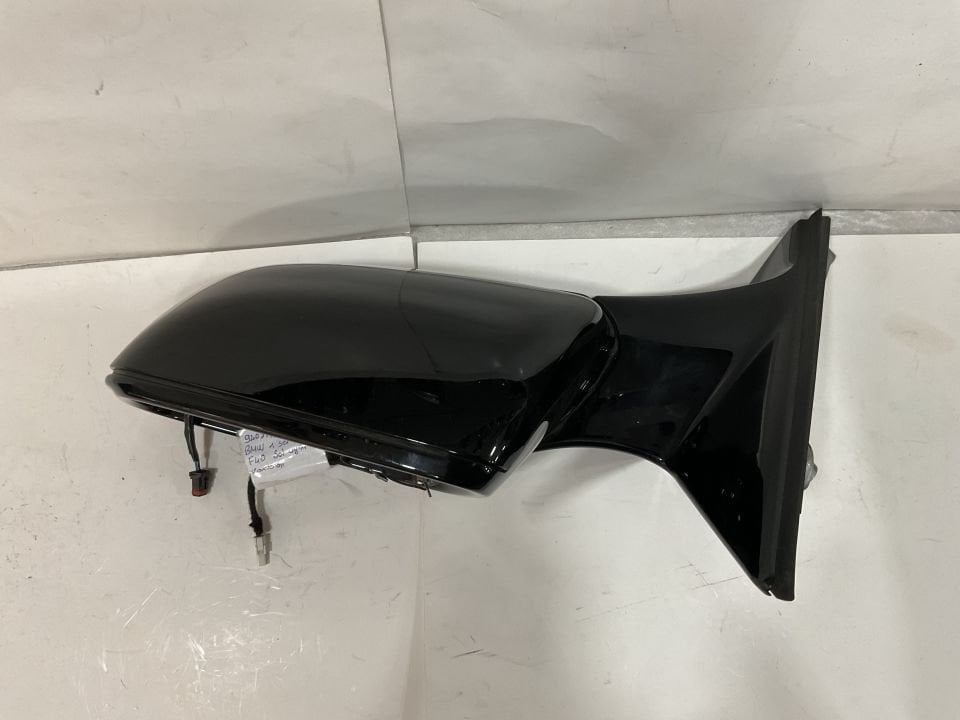 9408111 BMW F40 1 SERİSİ KARARTMALI KÖR NOKTALI SOL AYNA GÖVDESİ ÇIKMA ORJİNAL
