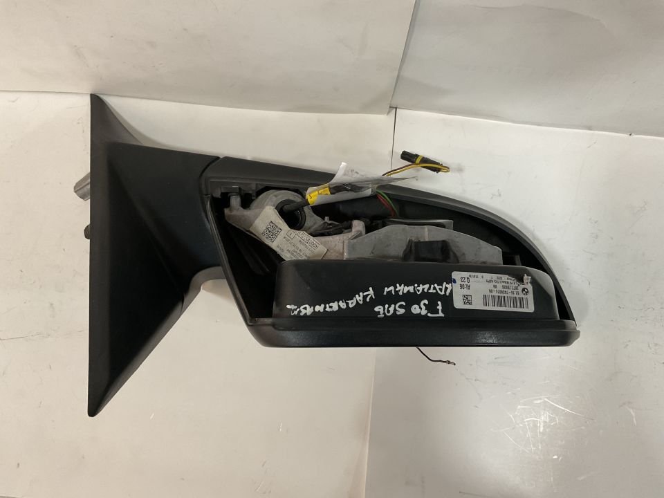 51167459074 7459074 BMW F30 F31 F35 LCI KARARTMALI KATLAMALI SAĞ AYNA GÖVDESİ ÇIKMA ORJİNAL