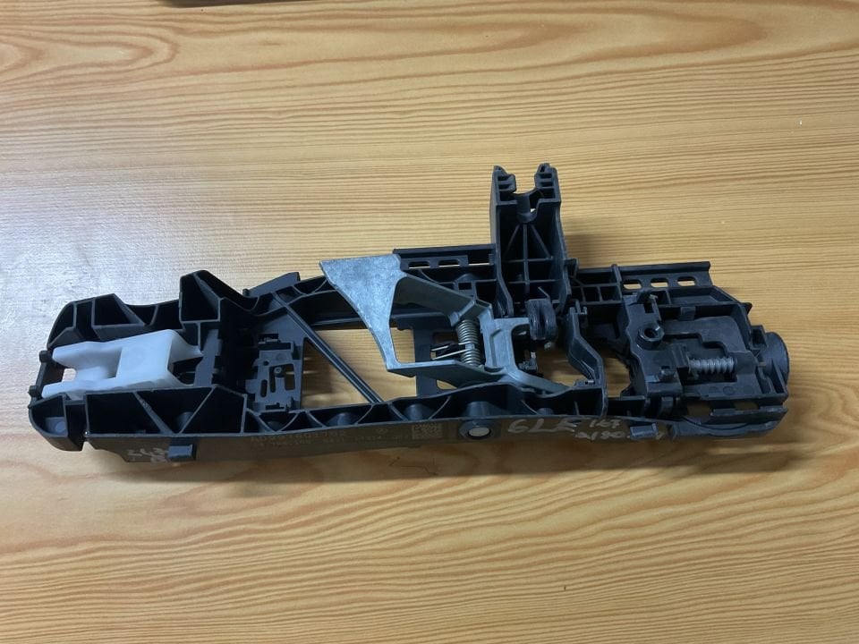 A0997601702 MERCEDES W118 W247 ARKA DIŞ SOL KAPI KOLU ÇIKMA ORJİNAL