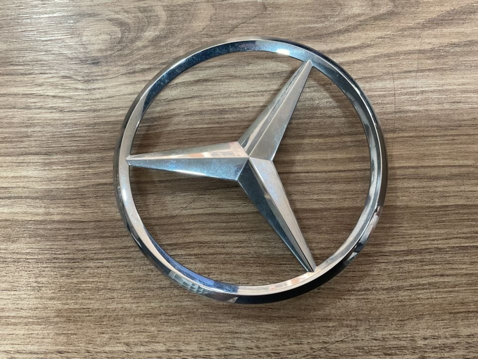 A2068171600 MERCEDES W206 ARKA BAGAJ YILDIZI ÇIKMA ORJ