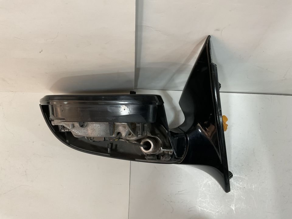 BMW F10 F11 F18 LCI SAĞ AYNA GÖVDESİ KATLAMALI KARARTMALI ÇIKMA ORJİNAL