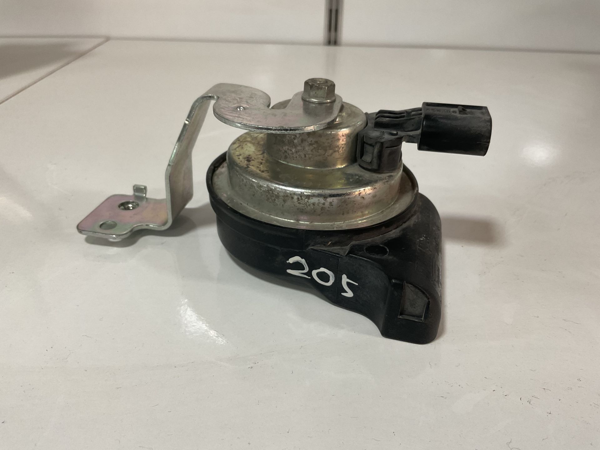 A2055421800 MERCEDES W205 C180 C200 KORNA ÇIKMA ORJİNAL