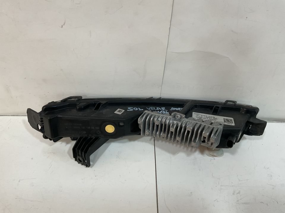 JPLA-15201 LAND ROVER VELAR SPORT L494 SOL SİS FARI ÇIKMA ORJİNAL