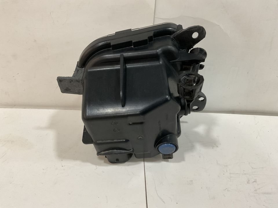 63177311293 7311293 BMW F07 F10 F11 F18 LCİ  5 SERİSİ SOL SİS FARI ÇIKMA ORJİNAL