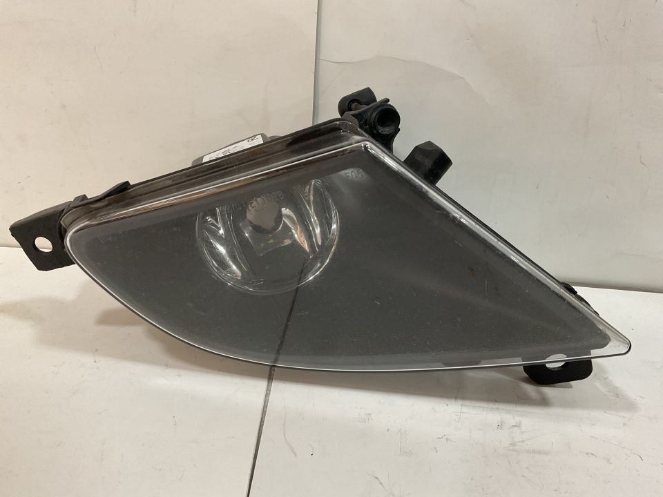 63177177712 7177712 BMW E60 E61 LCI SAĞ SİS FARI ÇIKMA ORJİNAL