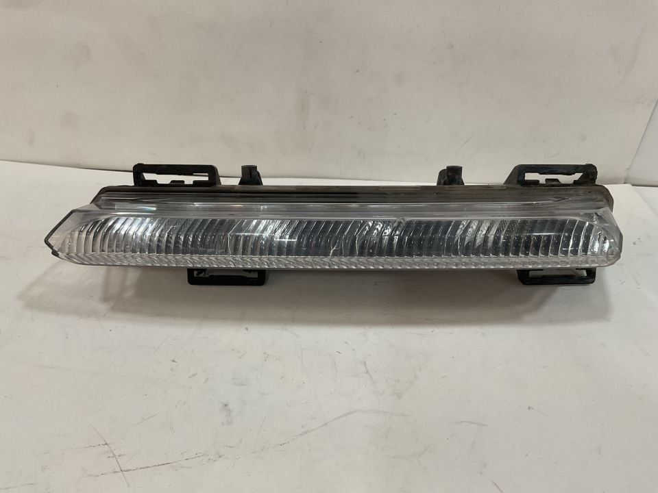 A2049069100 MERCEDES W242 W246 B180 B220 W204 C180 ÖN SOL SİS FARI ÇIKMA ORJİNAL