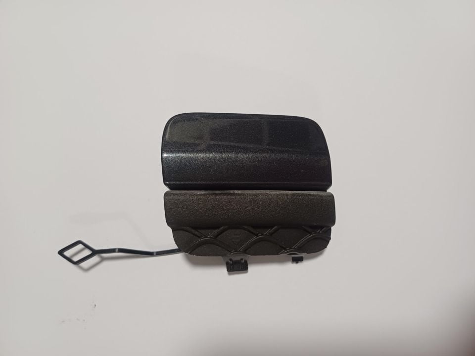 A2058850256 MERCEDES W205 ARKA TAMPON ÇEKİ DEMİR KAPAĞI ÇIKMA ORJİNAL