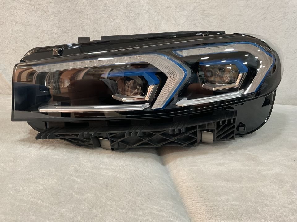 9450801 BMW G20 LCİ SOL FAR MAVİ ÇIKMA ORJİNAL