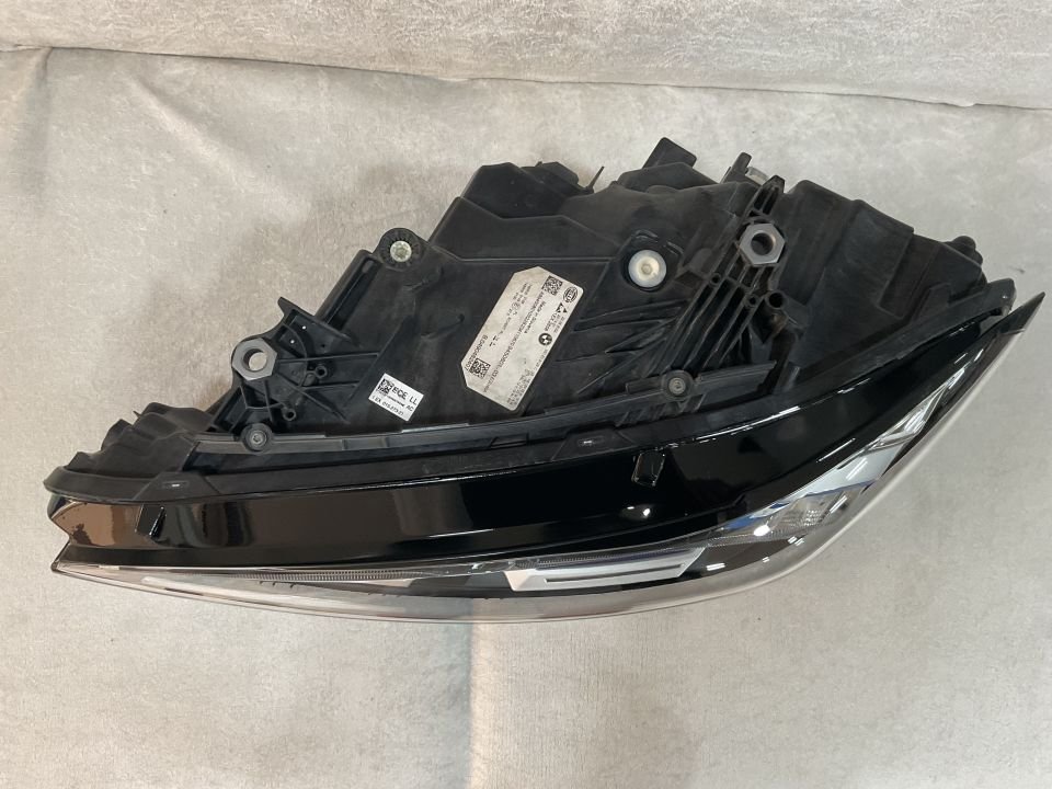 9450801 BMW G20 LCİ SOL FAR MAVİ ÇIKMA ORJİNAL