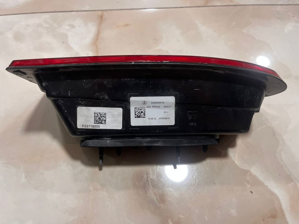 A4639068100 MERCEDES W463 W465 ARKA STOP LEDLİ SOL ÇIKMA ORJİNAL