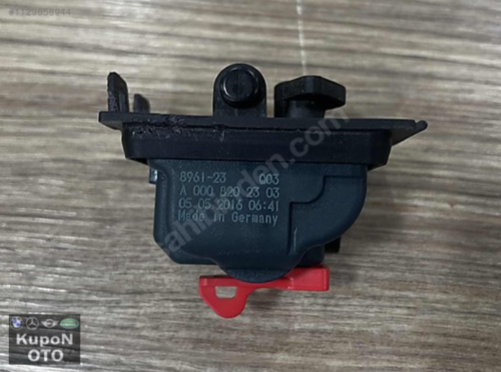 A0008202303 A0008207703 W117 W156 W166 DEPO KAPAĞI KİLİT MOTORU ÇIKMA ORJİNAL