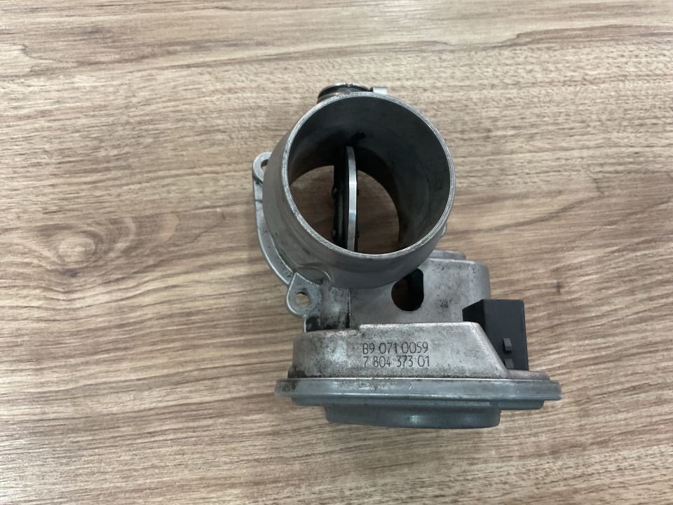 780437301 BMW E81 E83 E87 3 SERİSİ GAZ KELEBEĞİ ÇIKMA ORJ