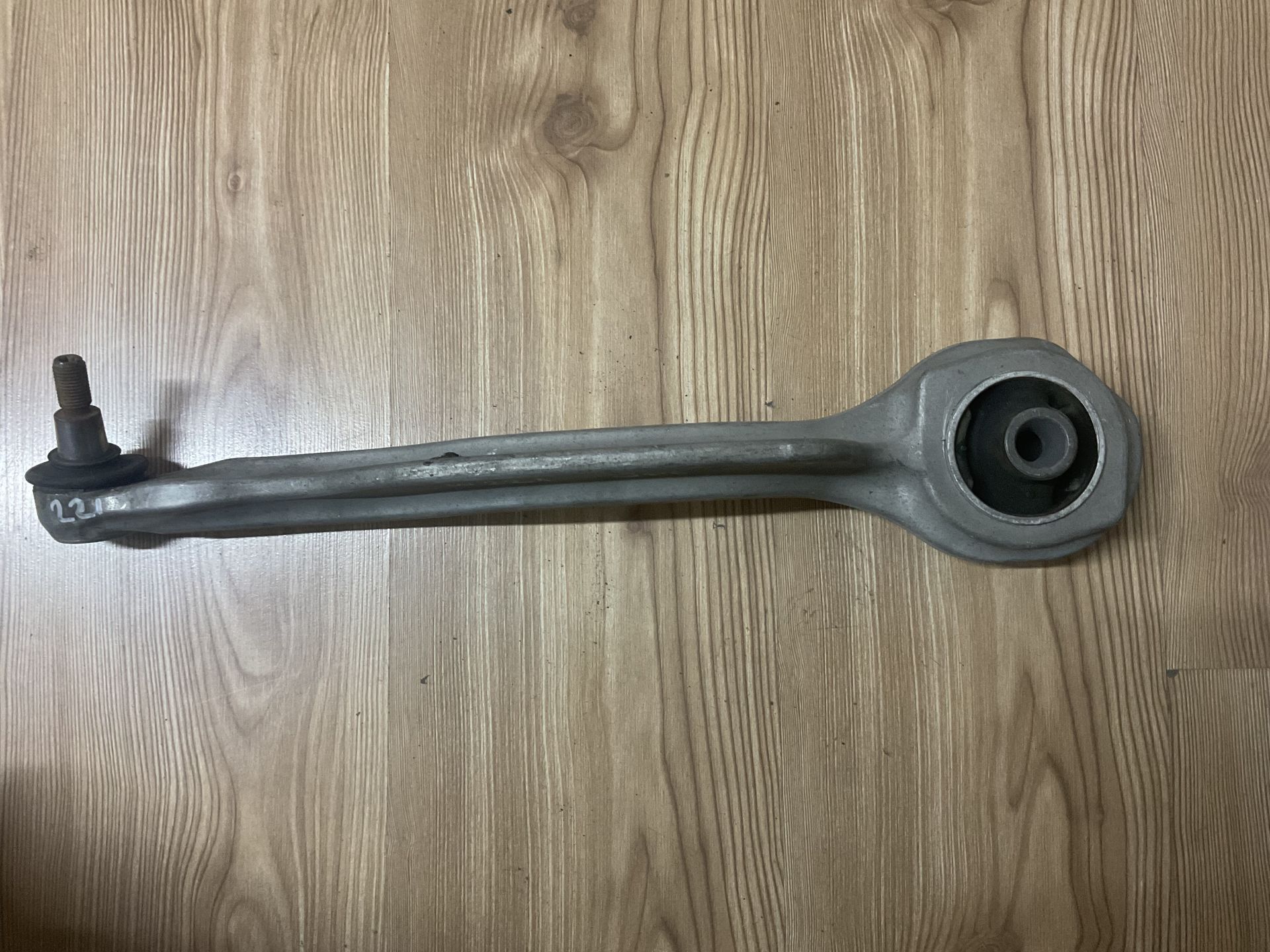 A2213330897 MERCEDES W221 ÖN ALT SALINCAK KOLU ÇIKMA ORJİNAL